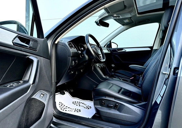 Volkswagen Tiguan cena 92999 przebieg: 159965, rok produkcji 2018 z Lędziny małe 781